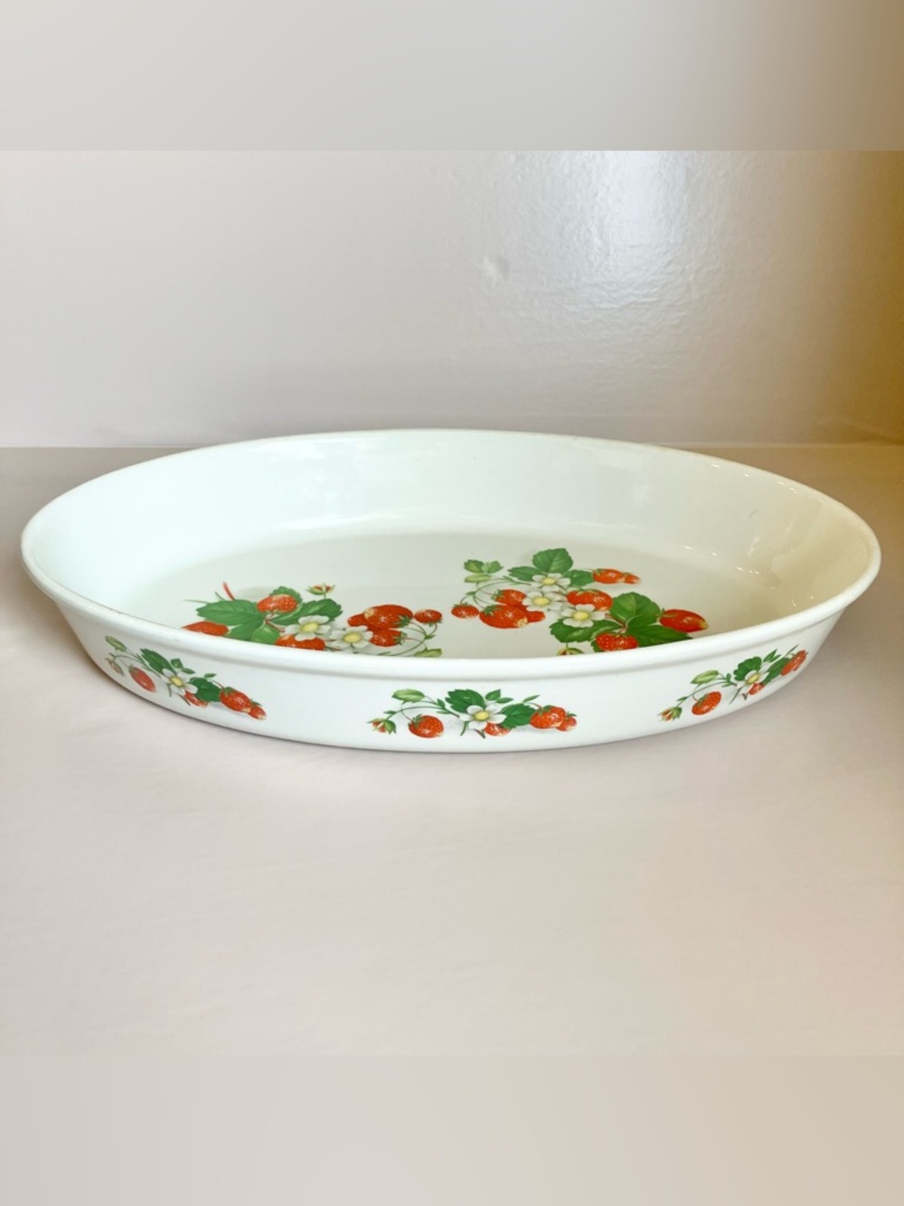 Vintage Portmeirion Pottery "Summer Strawberries"‎ pattern oval baking dish